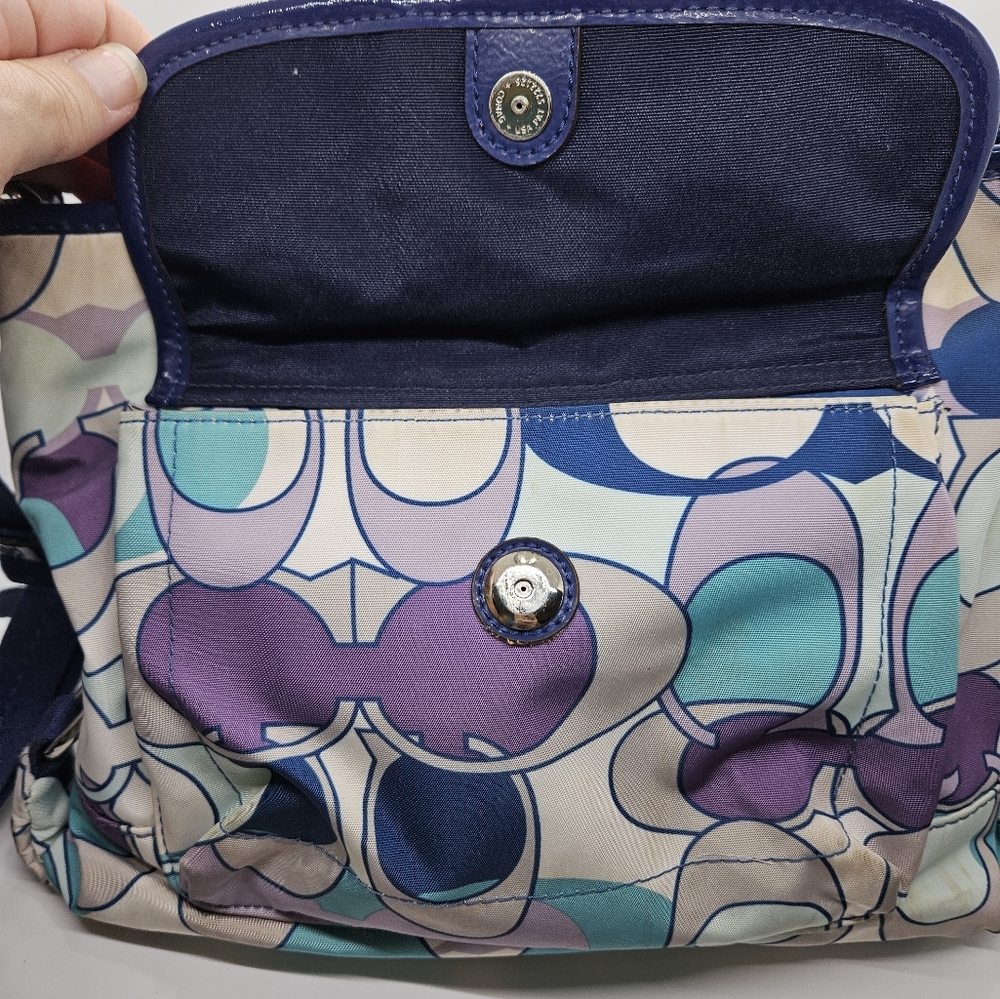 Coach multi color crossbody - Picture 2 of 6